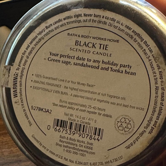 Bath & Body Works Black Tie Holiday 3 Wick Candle Sage Sandalwood Tonka 14.5 oz - Picture 4 of 9